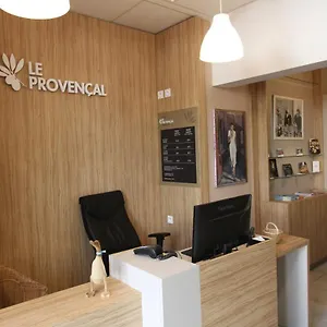 Le Provençal Hotel Tarascon